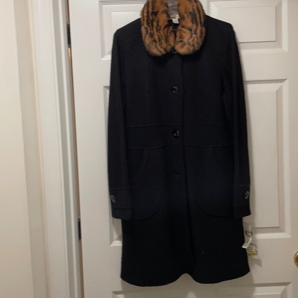 Jacket - Picture 1 of 4